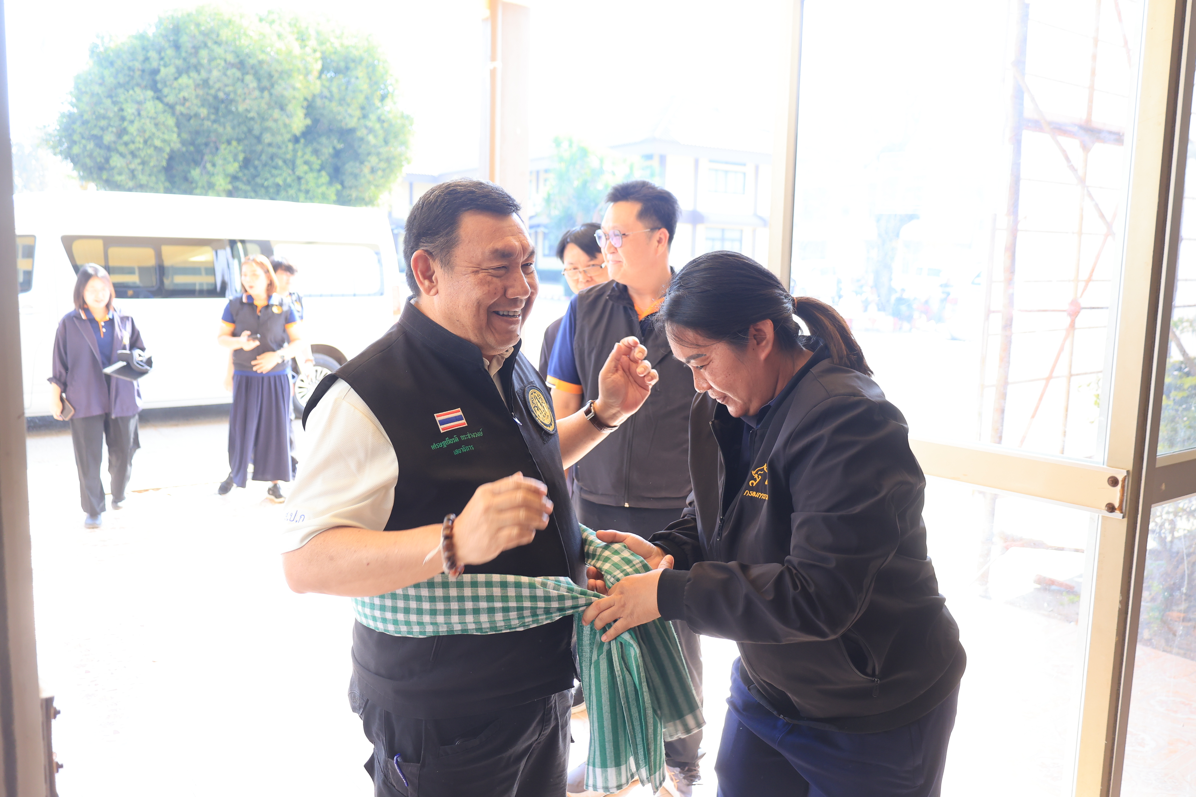 title - เลขาธิการ ส.ป.ก. เปิดศูนย์บริการประชาชนเคลื่อนที่ในเขตปฏิรูปที่ดิน จังหวัดเลย ประจำปีงบประมาณ พ.ศ. 2569